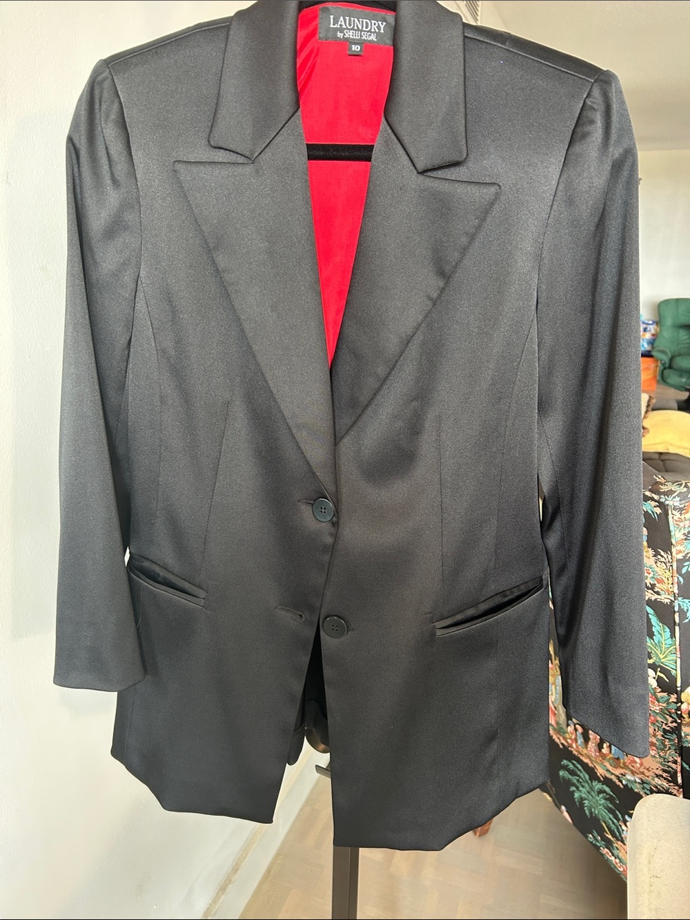 Laundry By Shelli Segal Black Blazer with Red Lining